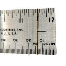 Load image into Gallery viewer, Vintage Gold Thread